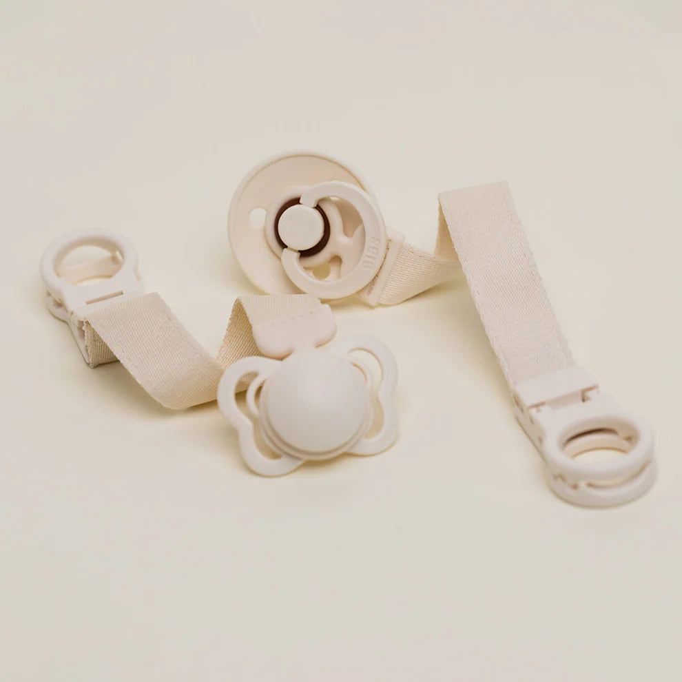 Bibs Loop Paci Clip - Ivory