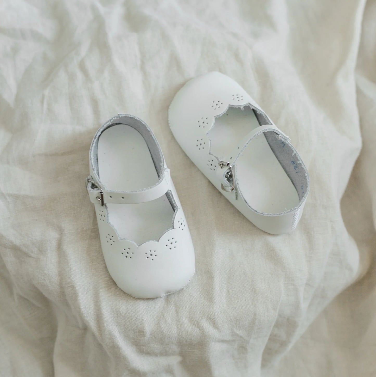 Sweet Pea Crib Shoe Girls White